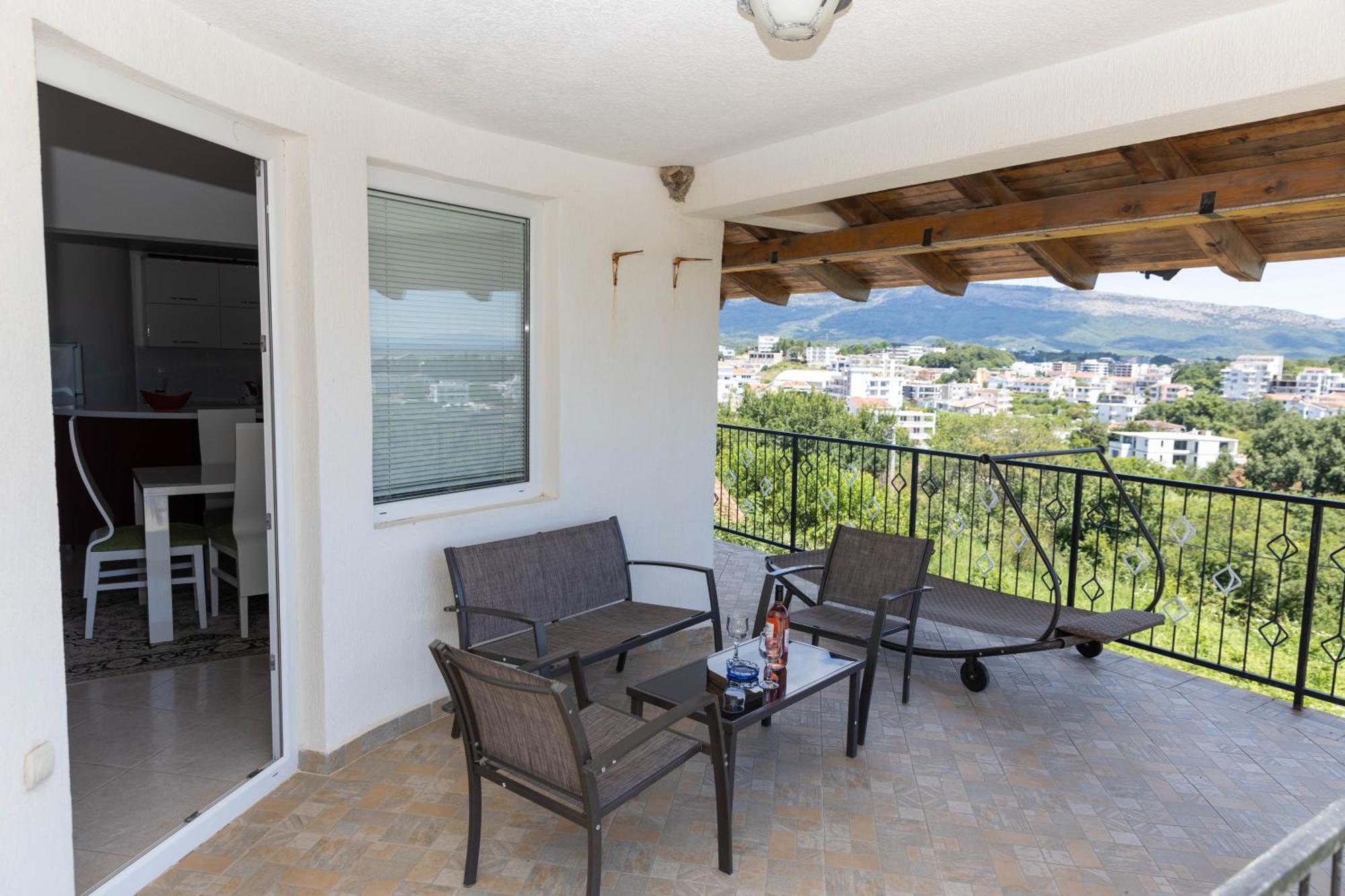 Guest House Aldin Ulcinj Exterior foto
