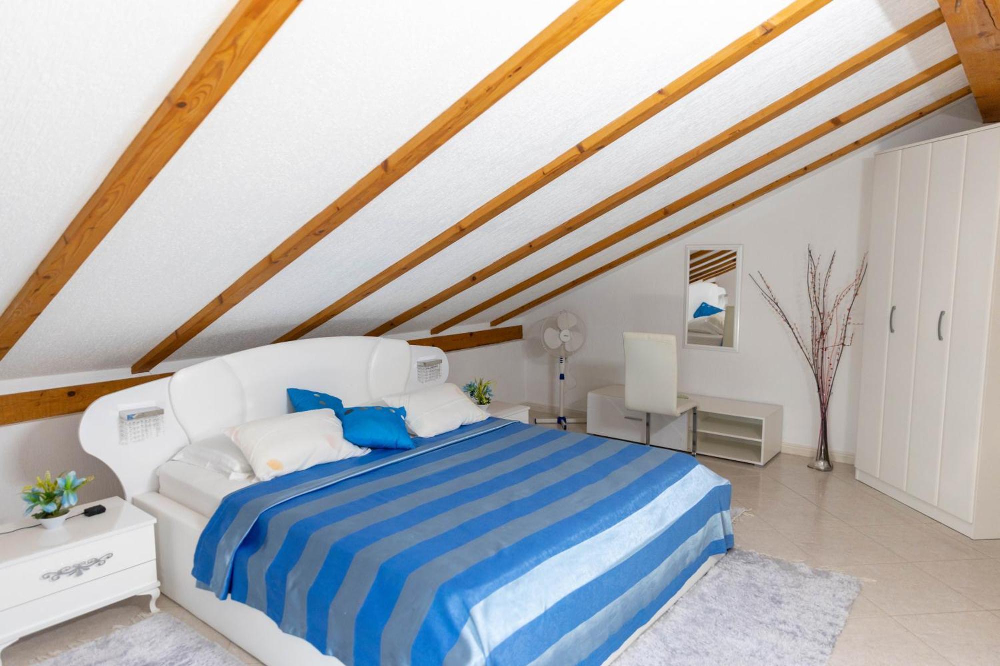 Guest House Aldin Ulcinj Exterior foto