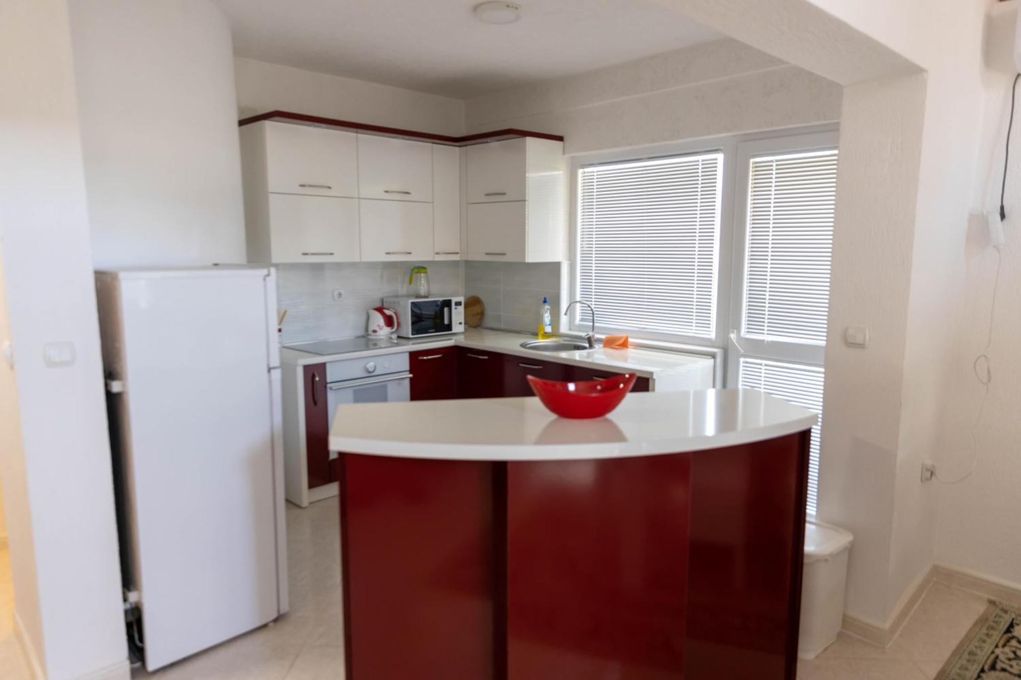 Guest House Aldin Ulcinj Exterior foto