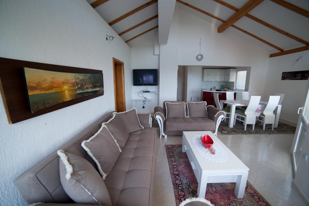 Guest House Aldin Ulcinj Exterior foto