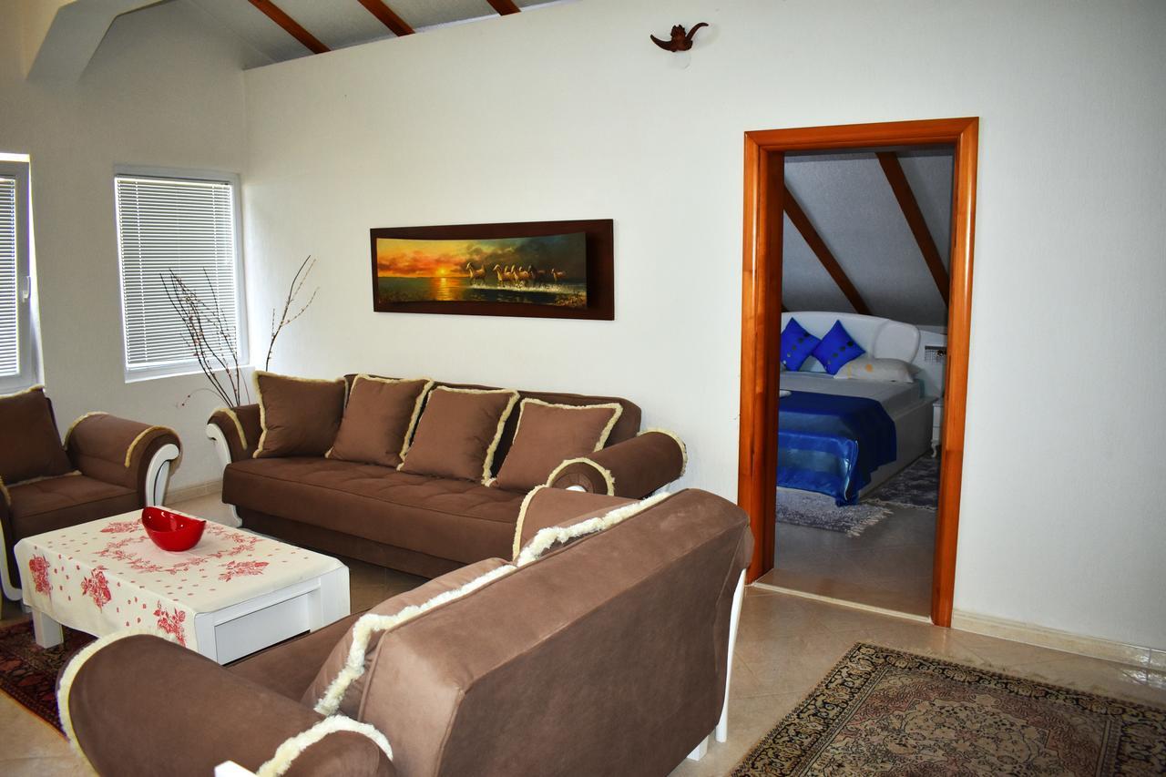 Guest House Aldin Ulcinj Exterior foto