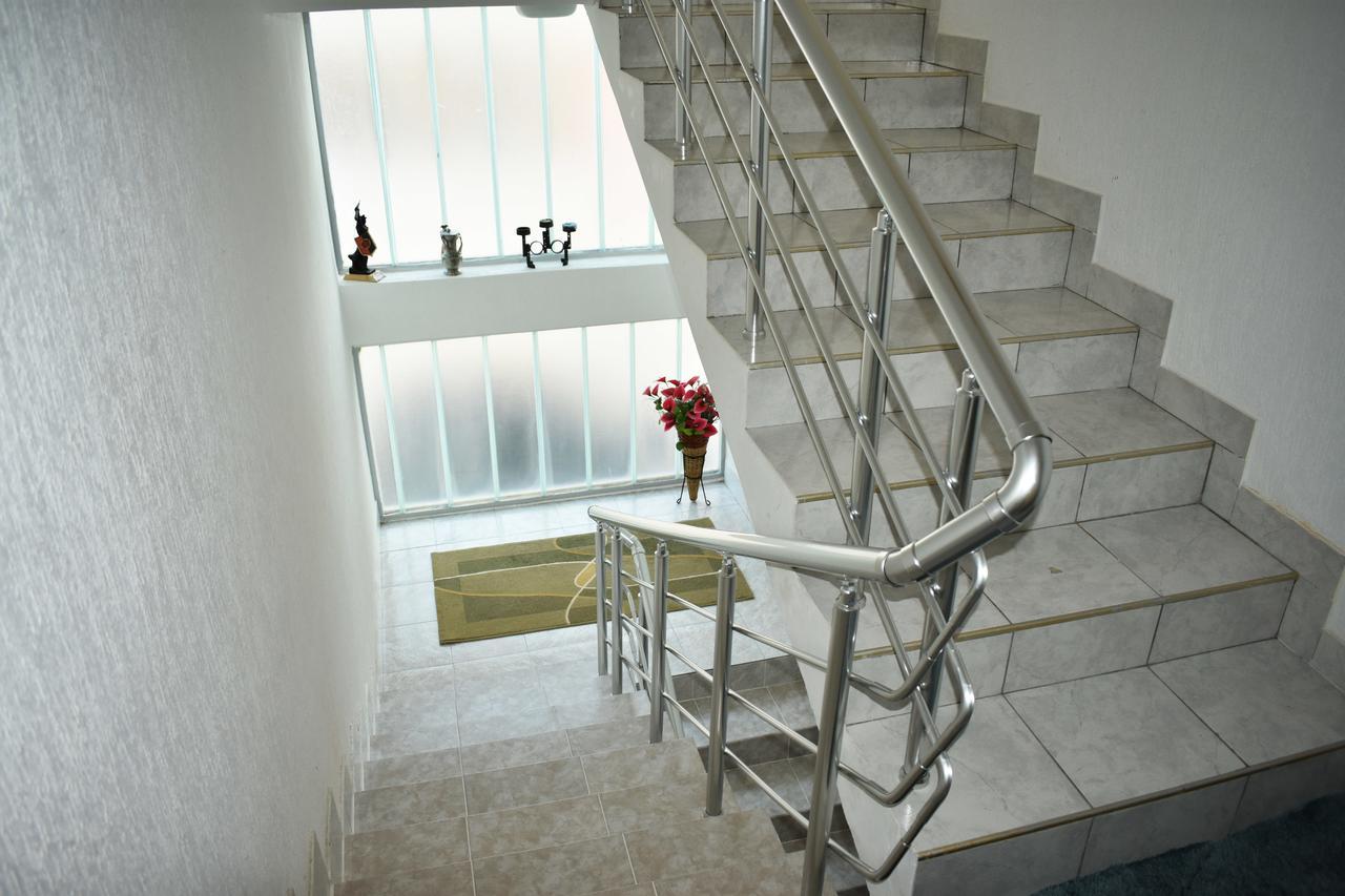 Guest House Aldin Ulcinj Exterior foto